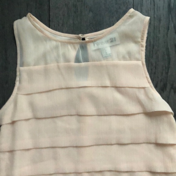 Forever 21 woman’s dress - Picture 3 of 7